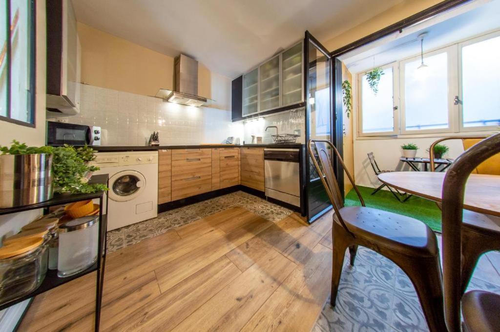 Retromirabeau - Chambre Suite & Appartements De Charme - Localisation Premium Narbonne Szoba fotó